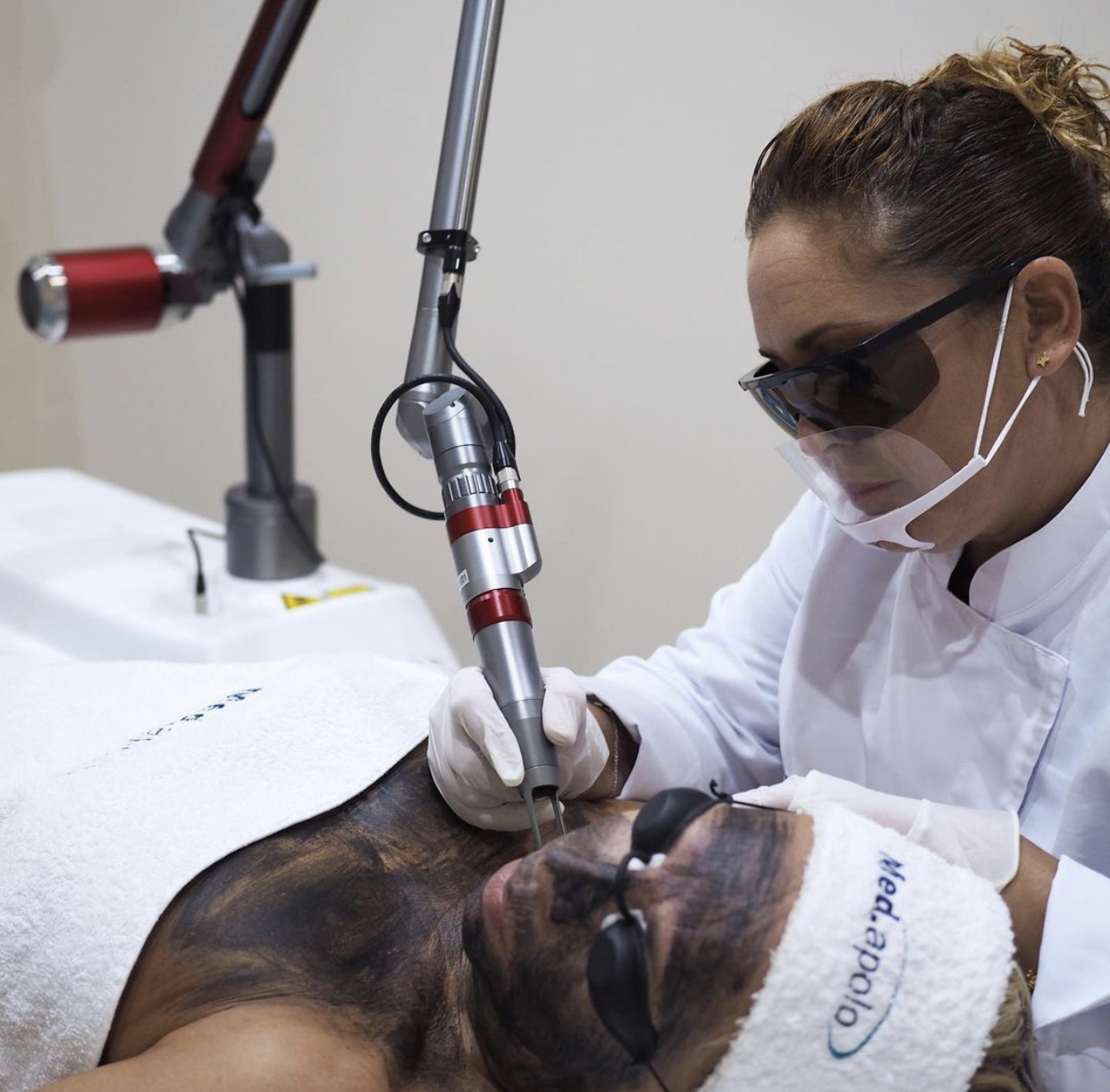 Was ist die Nachsorge für die Entfernung von Laser -Tattoo?